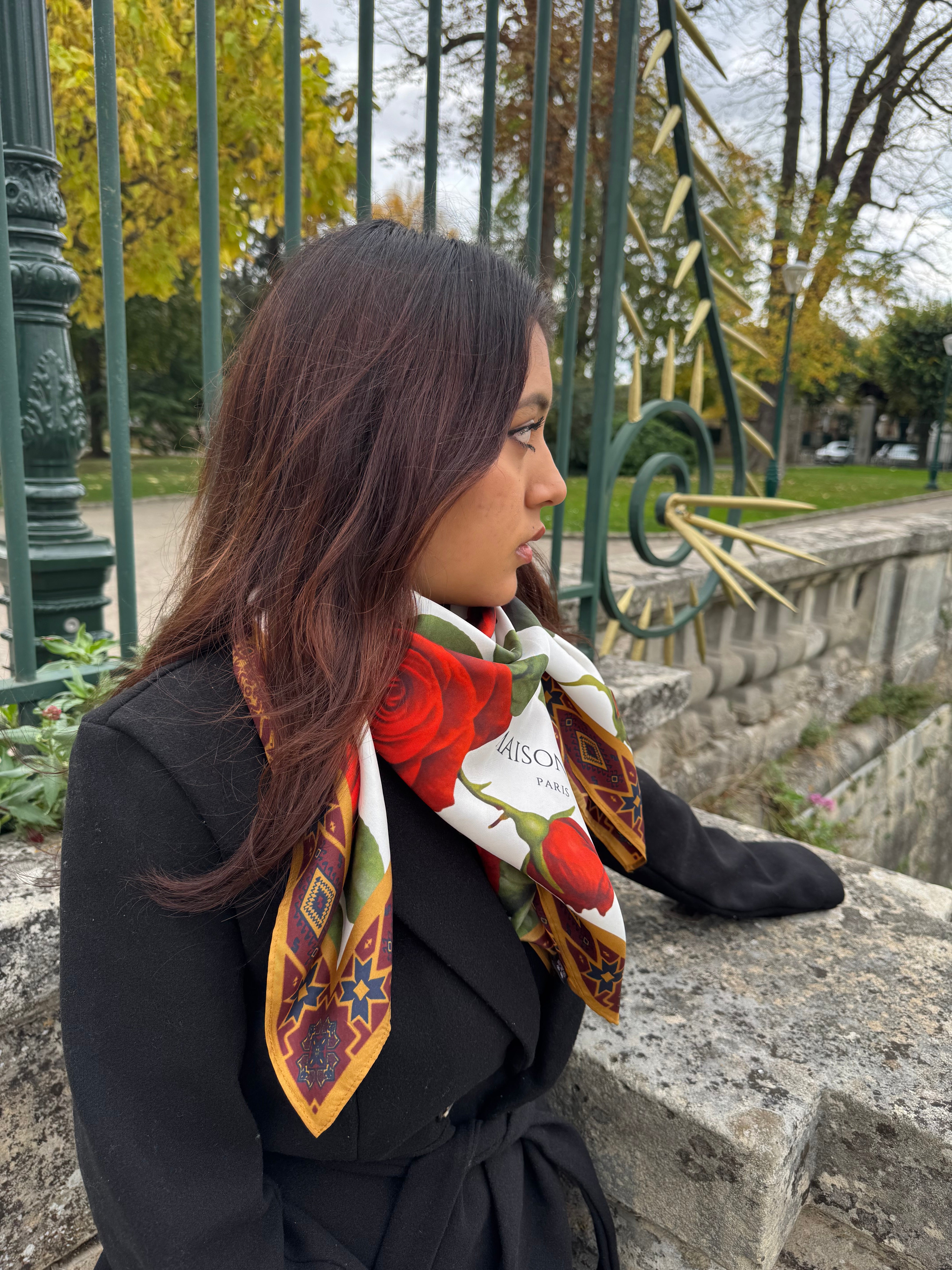 Foulard carré soie - Les Roses de Hafez