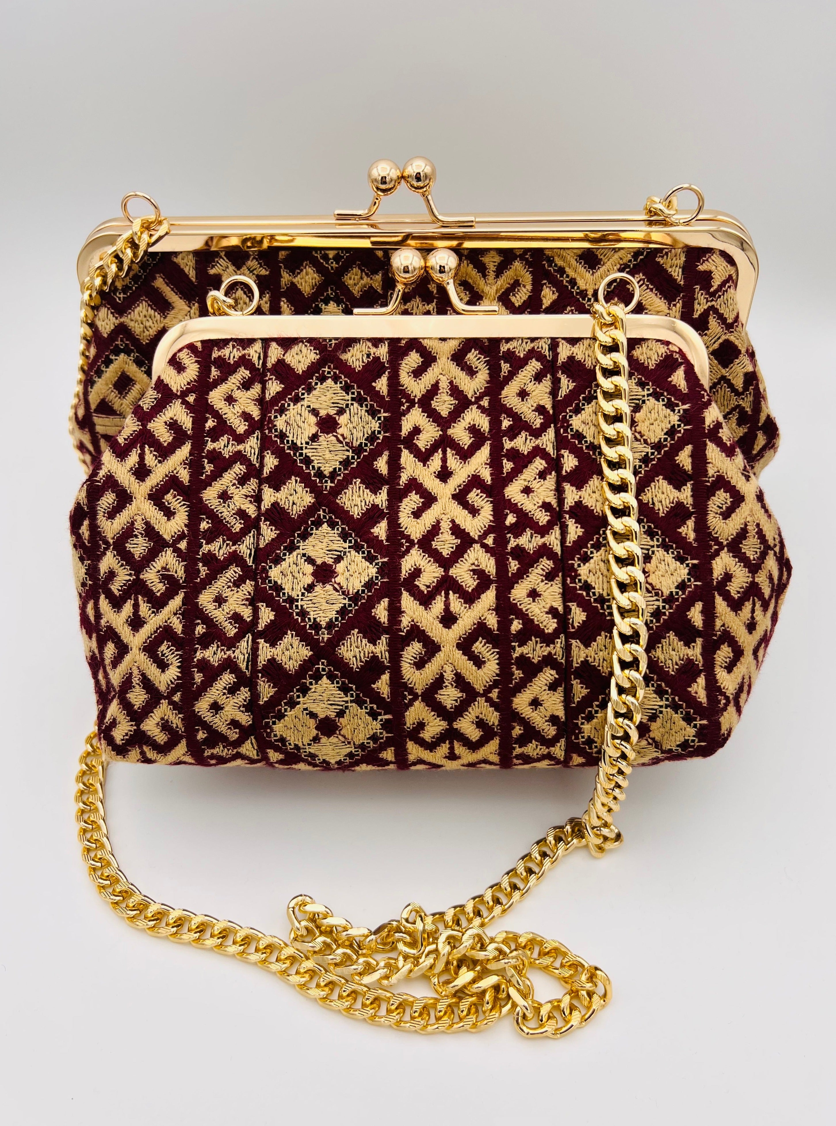 Sac chic bordeaux sable jaune doré