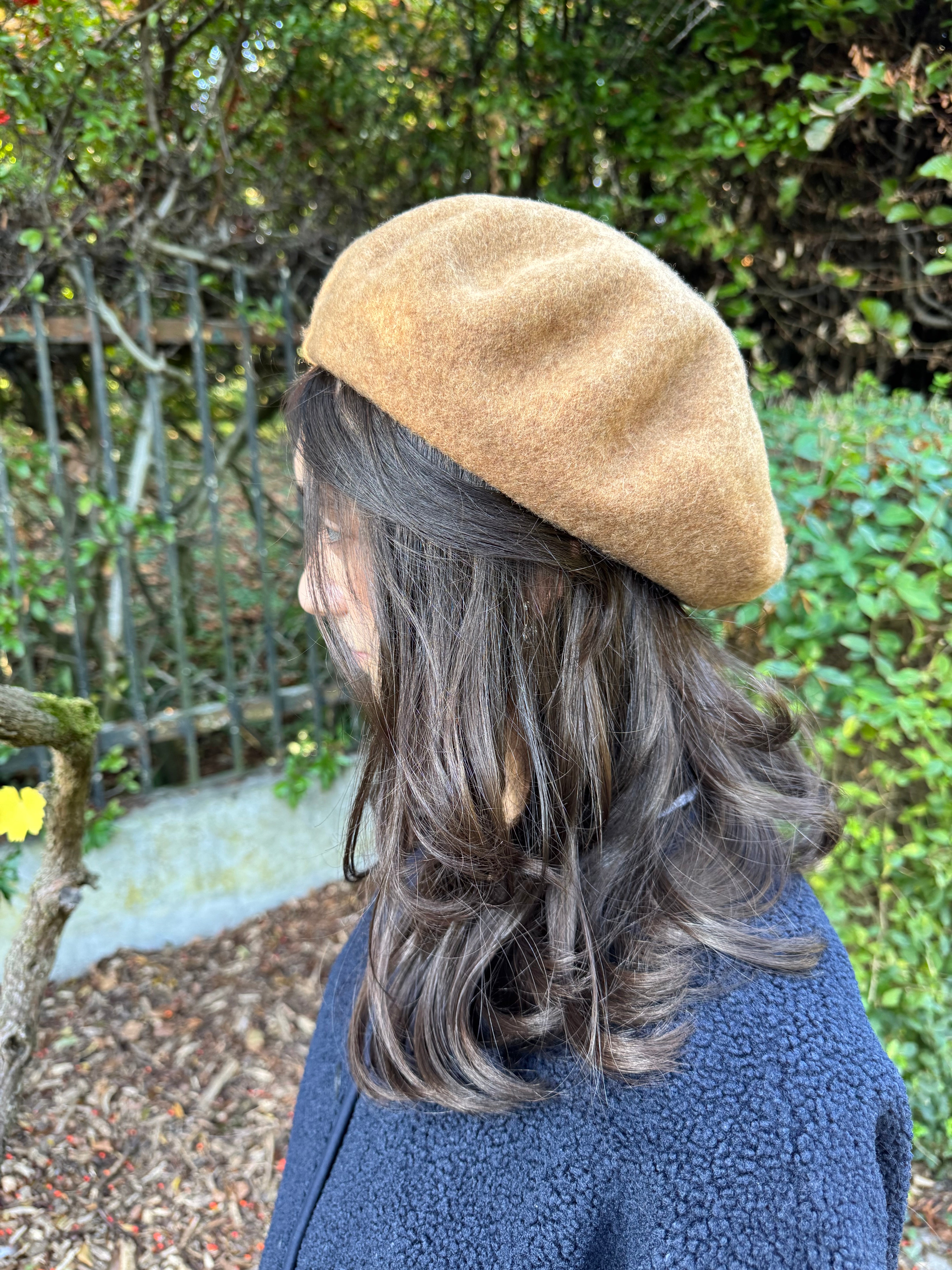 béret couleur sable cheveux coiffure