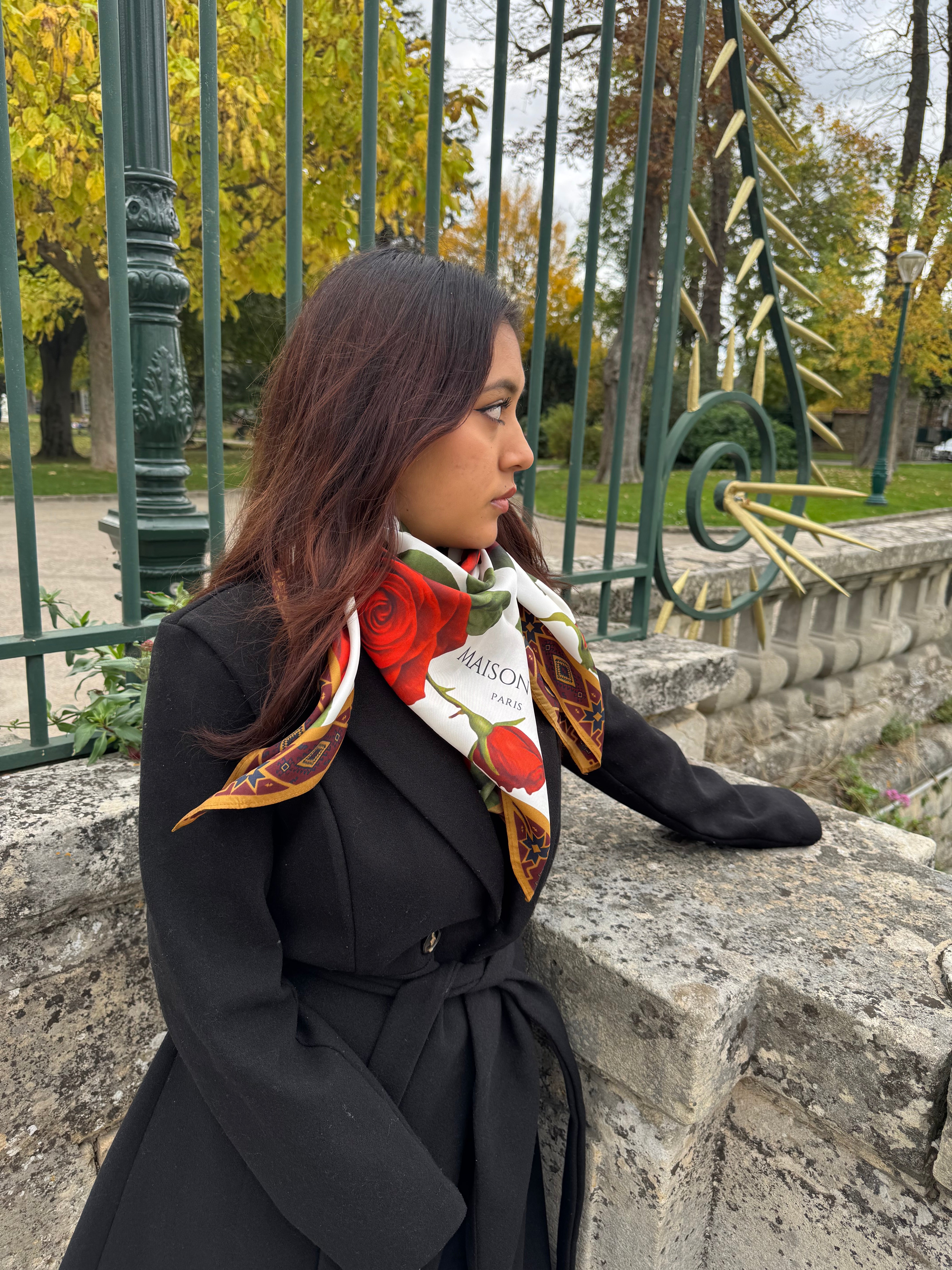 Foulard carré soie - Les Roses de Hafez